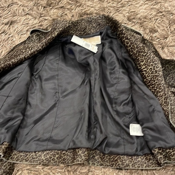 New MICHAEL MICHAEL KORS
Leopard Print Calf Hair Moto Jacket Size M - Picture 15 of 17